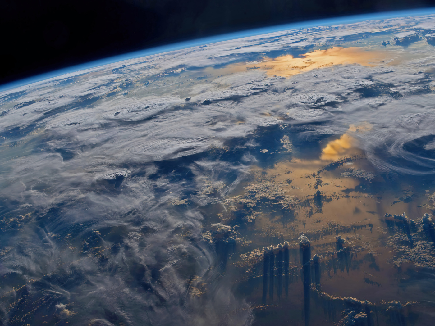 Поверхность планеты Земля крупным планом