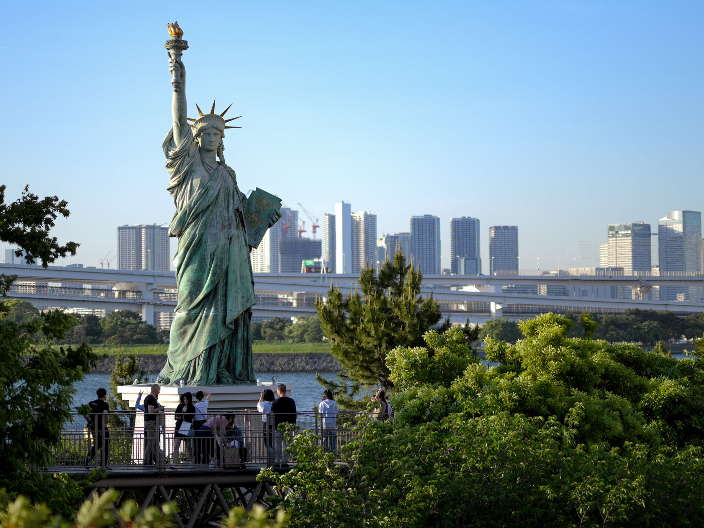 Статуя Свободы в Токио, Япония