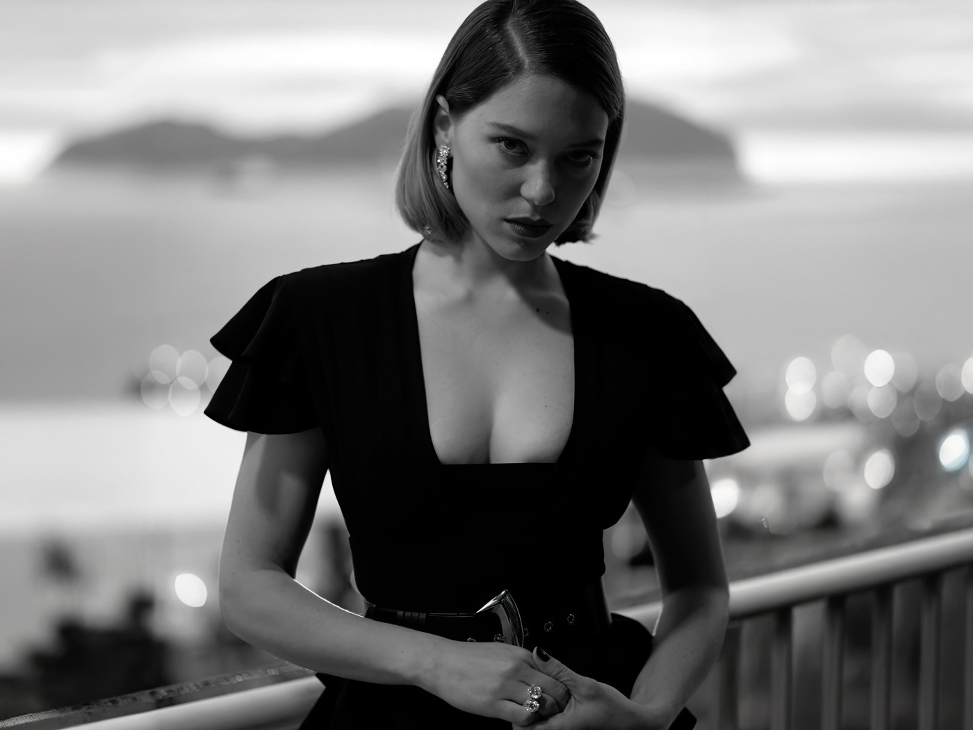 Французская актриса Леа Сейду черно-белое фото