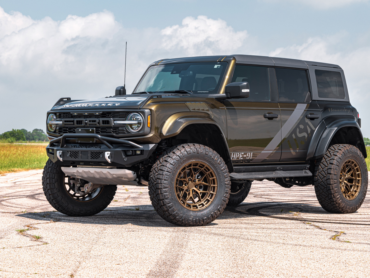 Джип Hennessey VelociRaptor 500 Bronco Freedom Series 2024 года