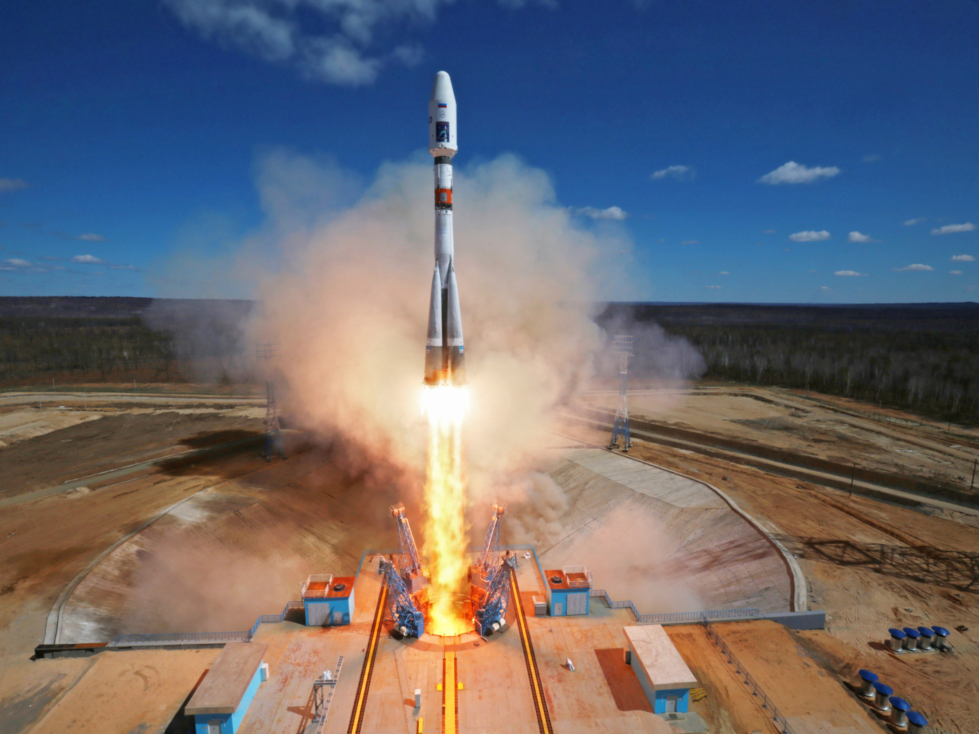 Запуск космического корабля, Россия