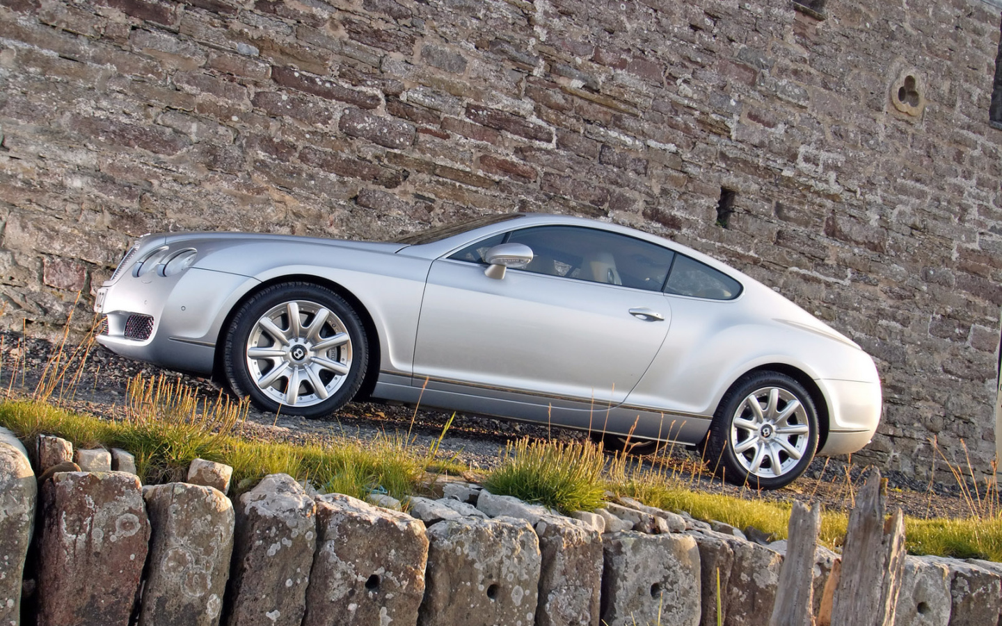 Бентли Континенталь GT