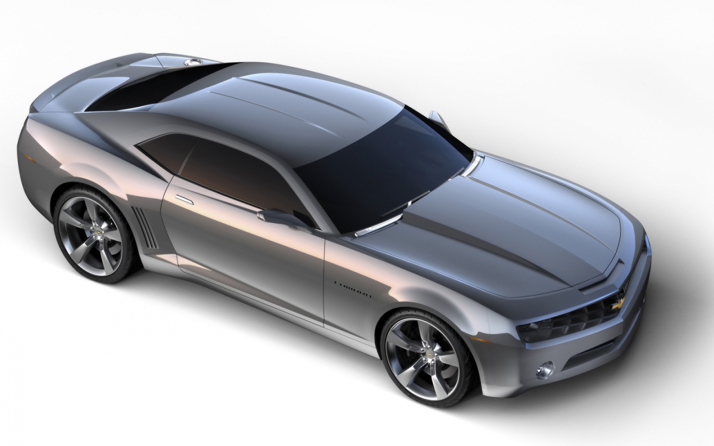 Серебряный Camaro