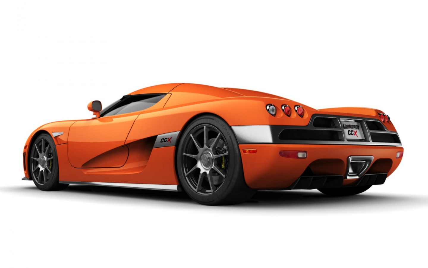 Оранжевый Koenigsegg