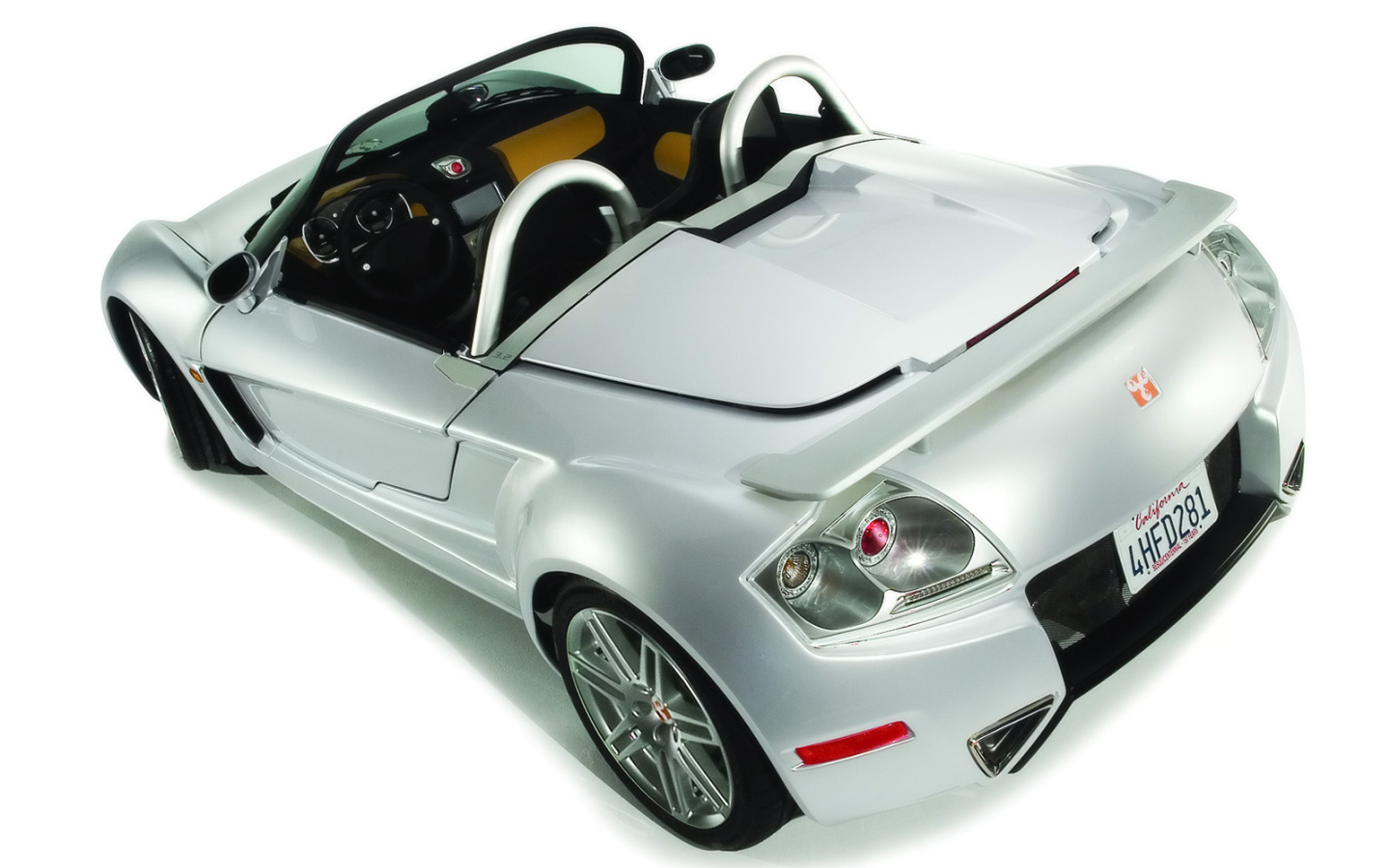 Yes вид сзади