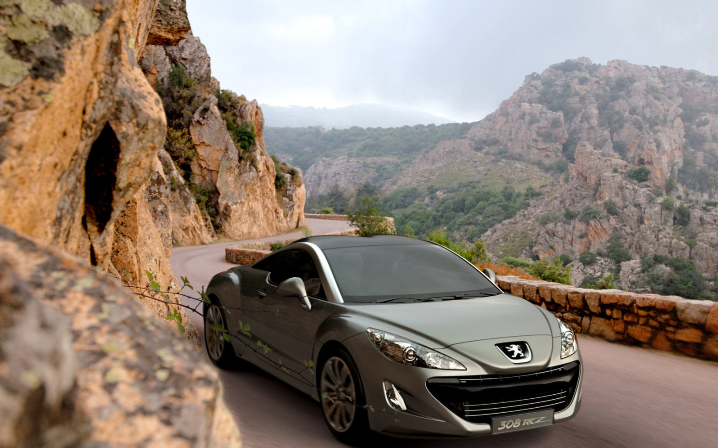 Peugeot 308 RC дорога в горы