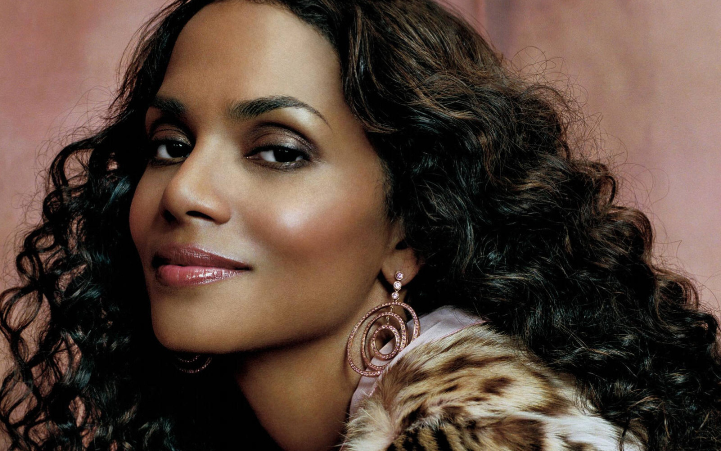 Хелли Берри / Halle Berry