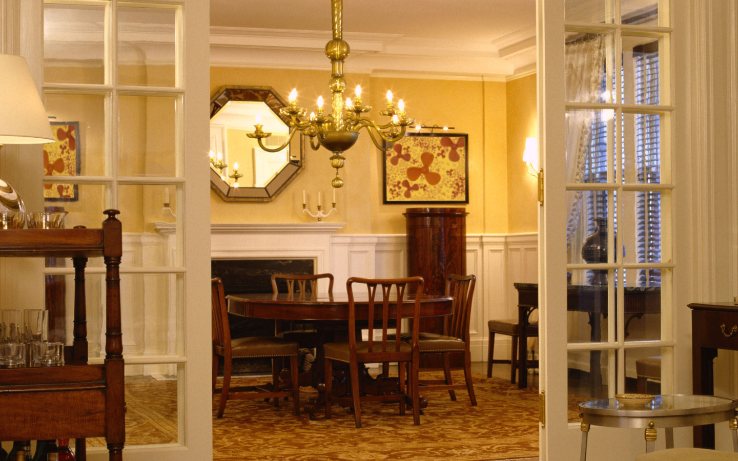 Светлый зал