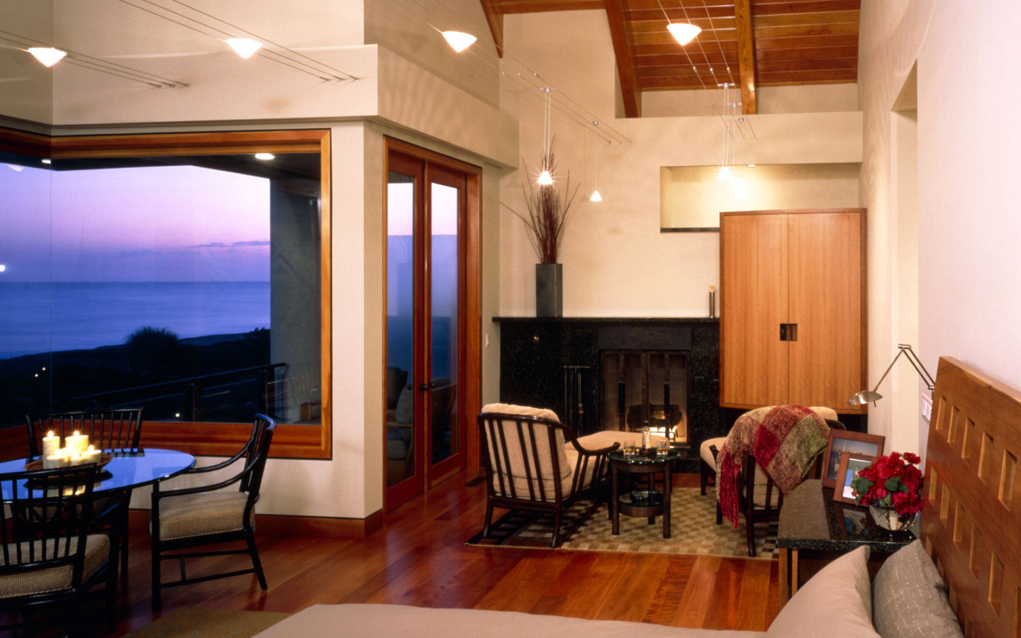 Комната с видом на море