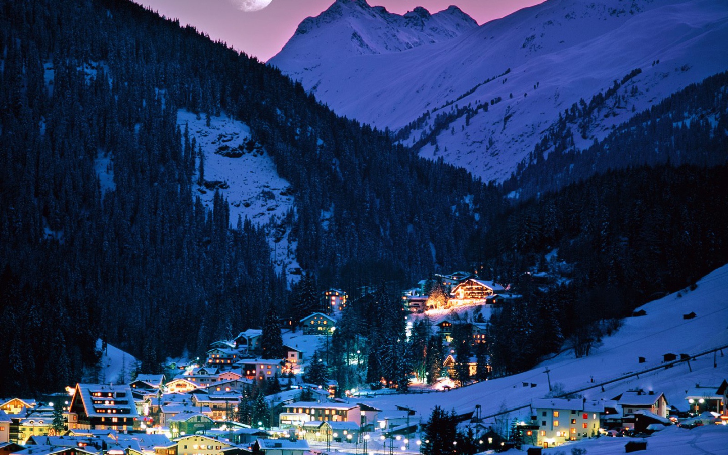 Св.  Антон в Arlberg, Тироль, Австрия