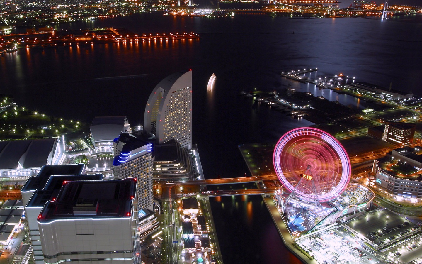 Японский ночной город