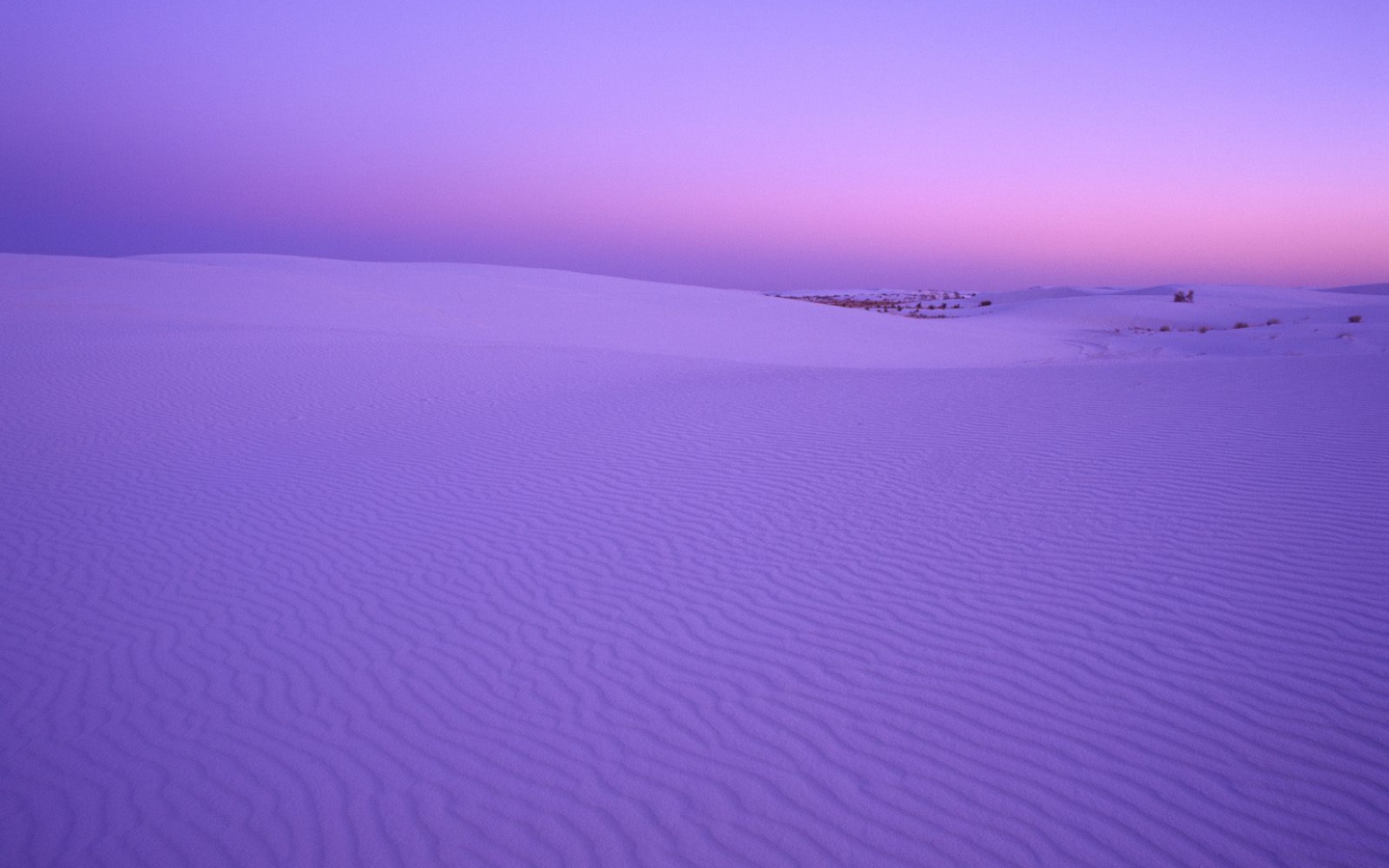 Белый песок