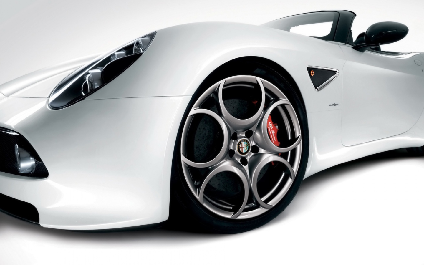 Белая Альфа