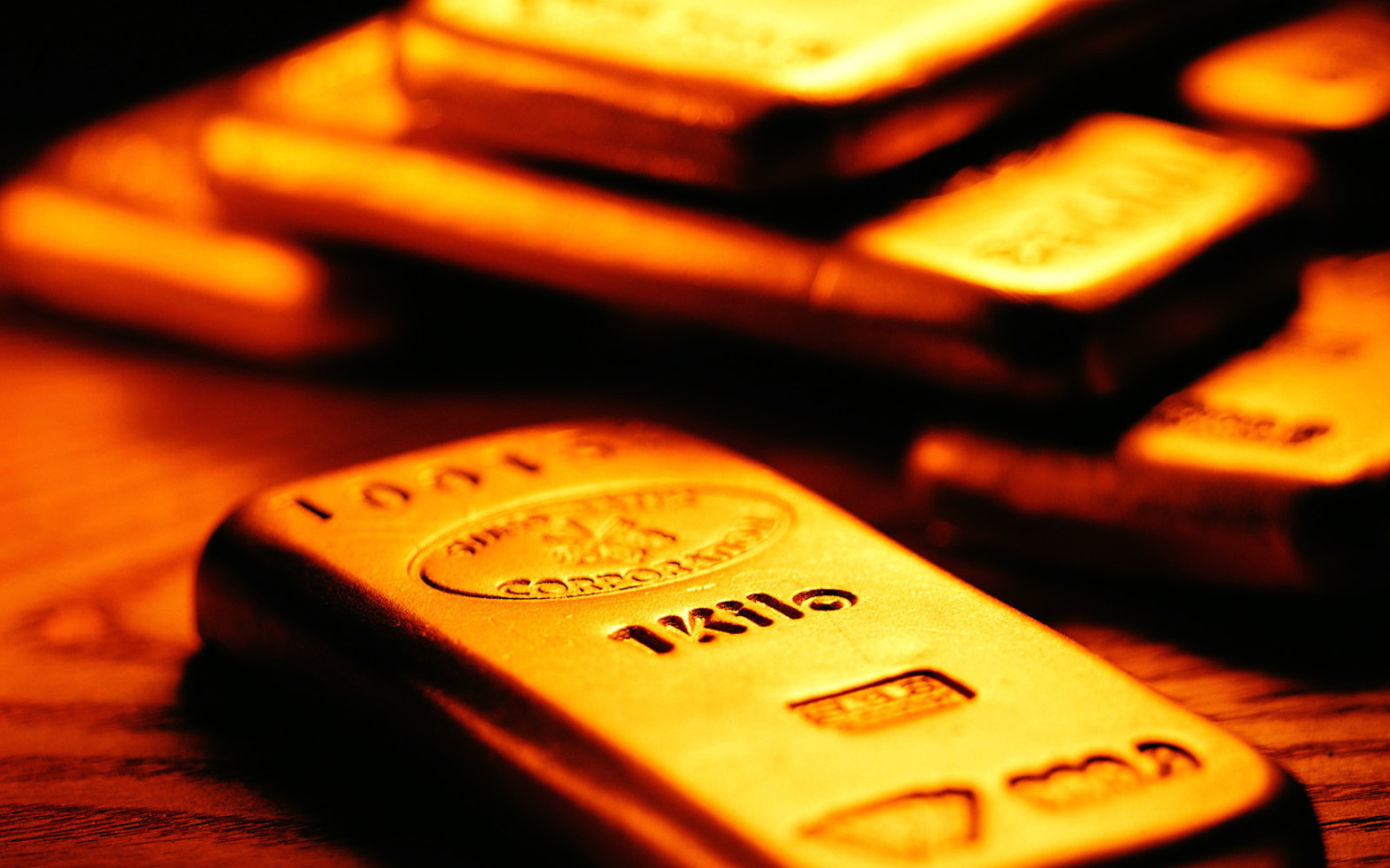 Золотая плитка