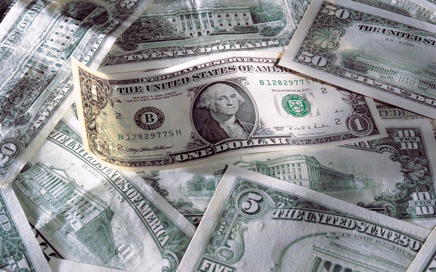 Мани на кармане