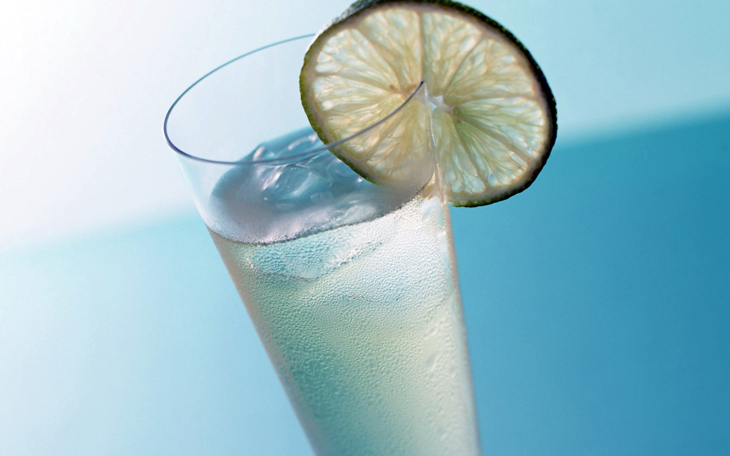 Прохладный напиток