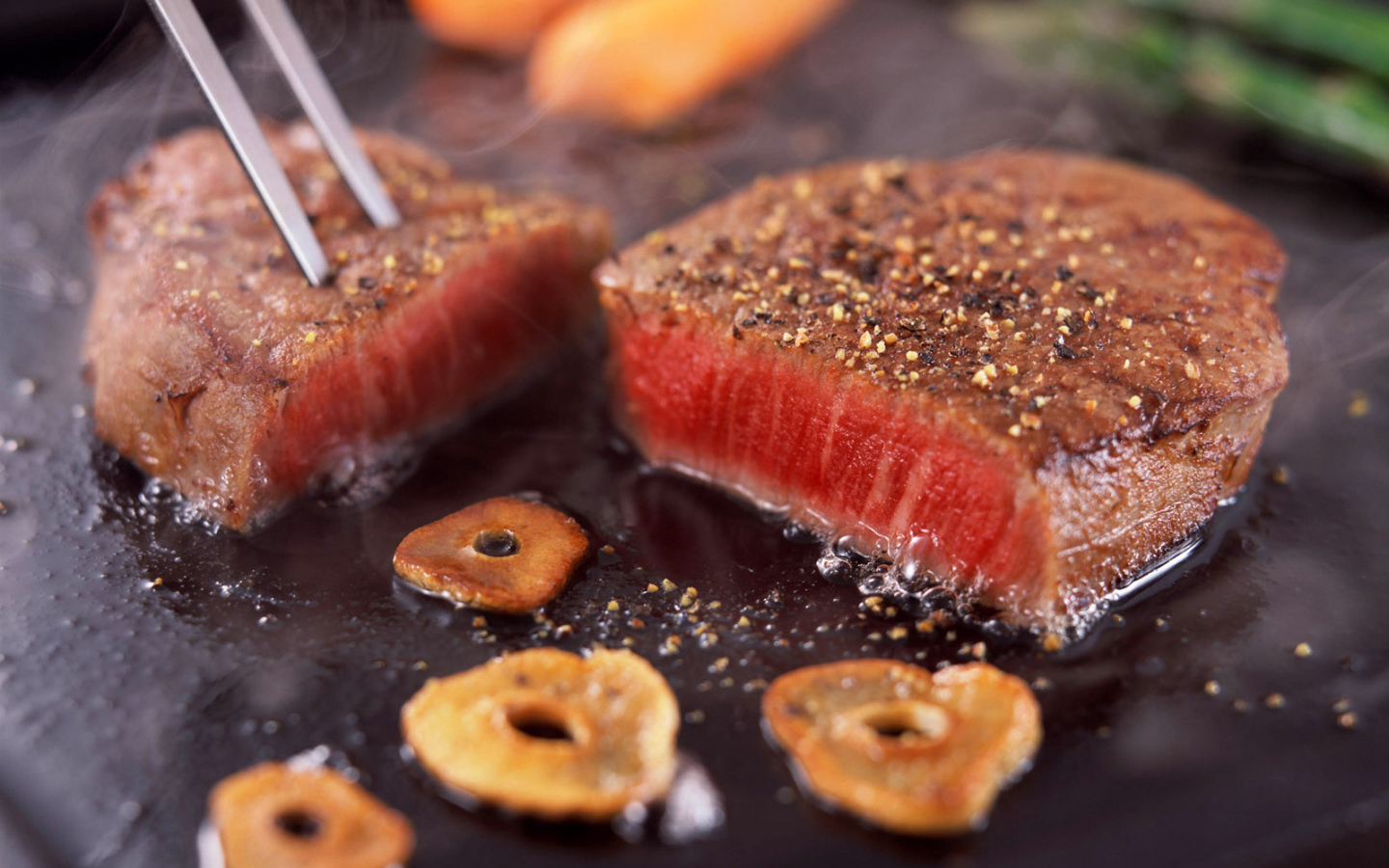 Полусырое мясо