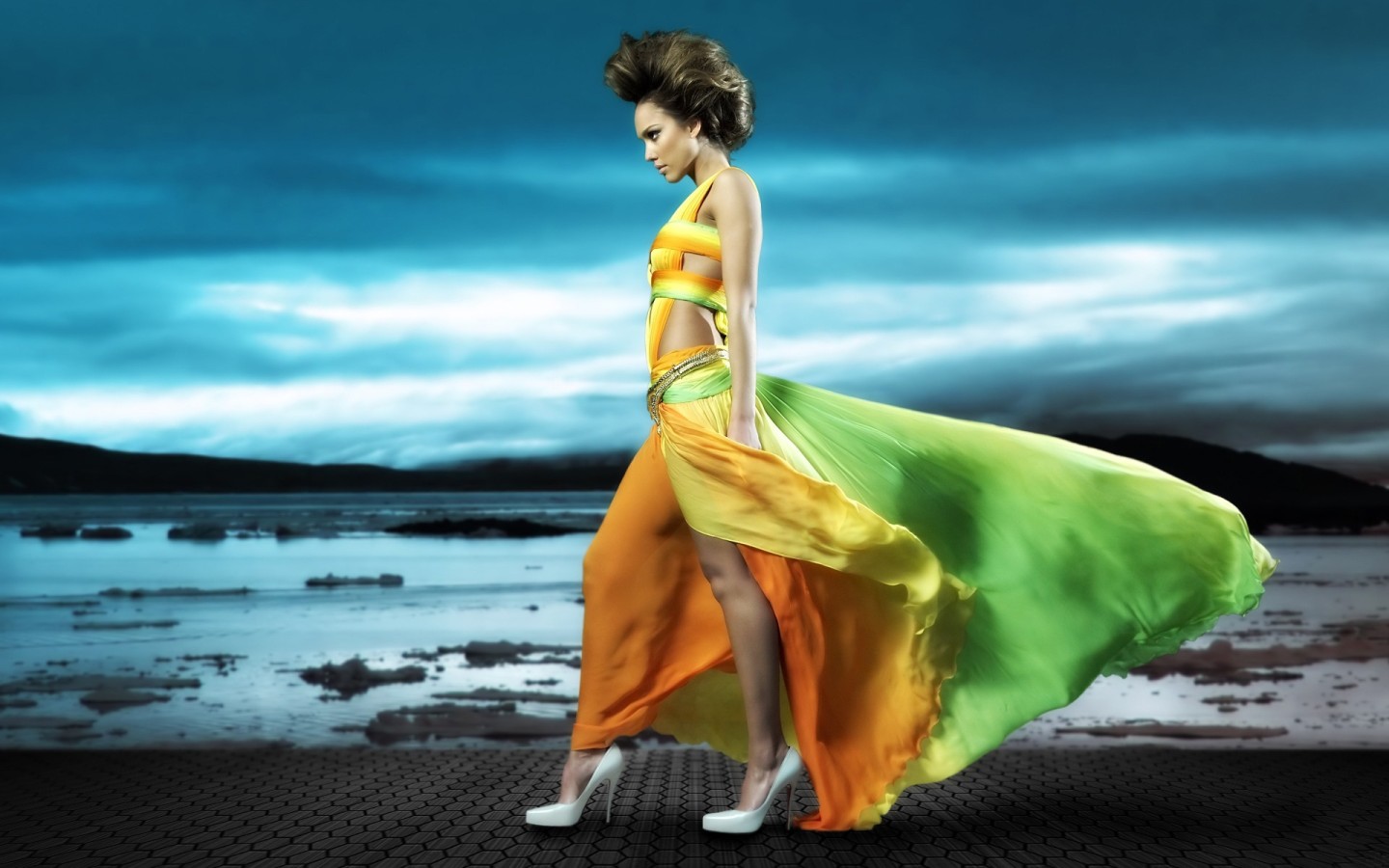 Джессика Альба