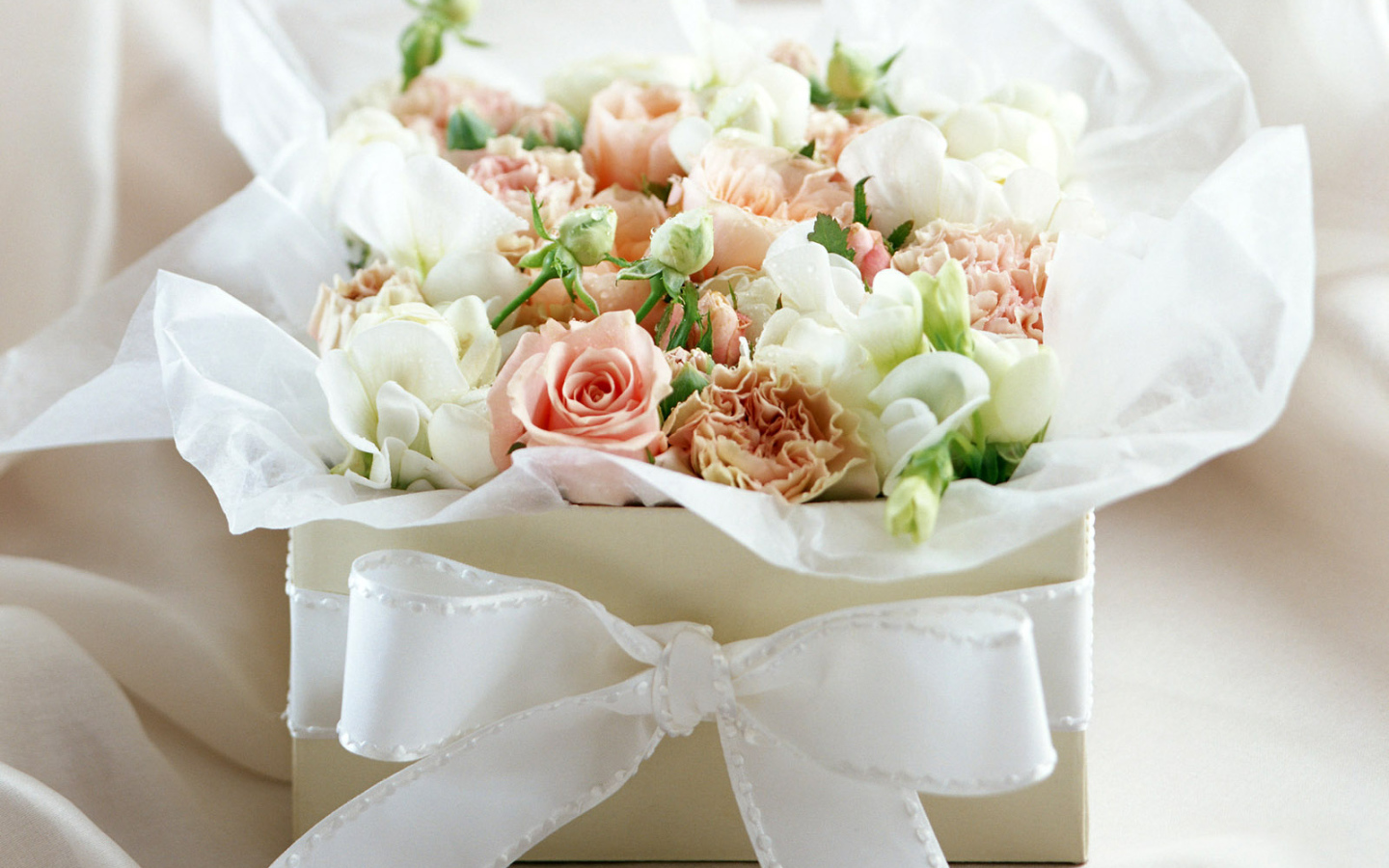 Коробка с цветами