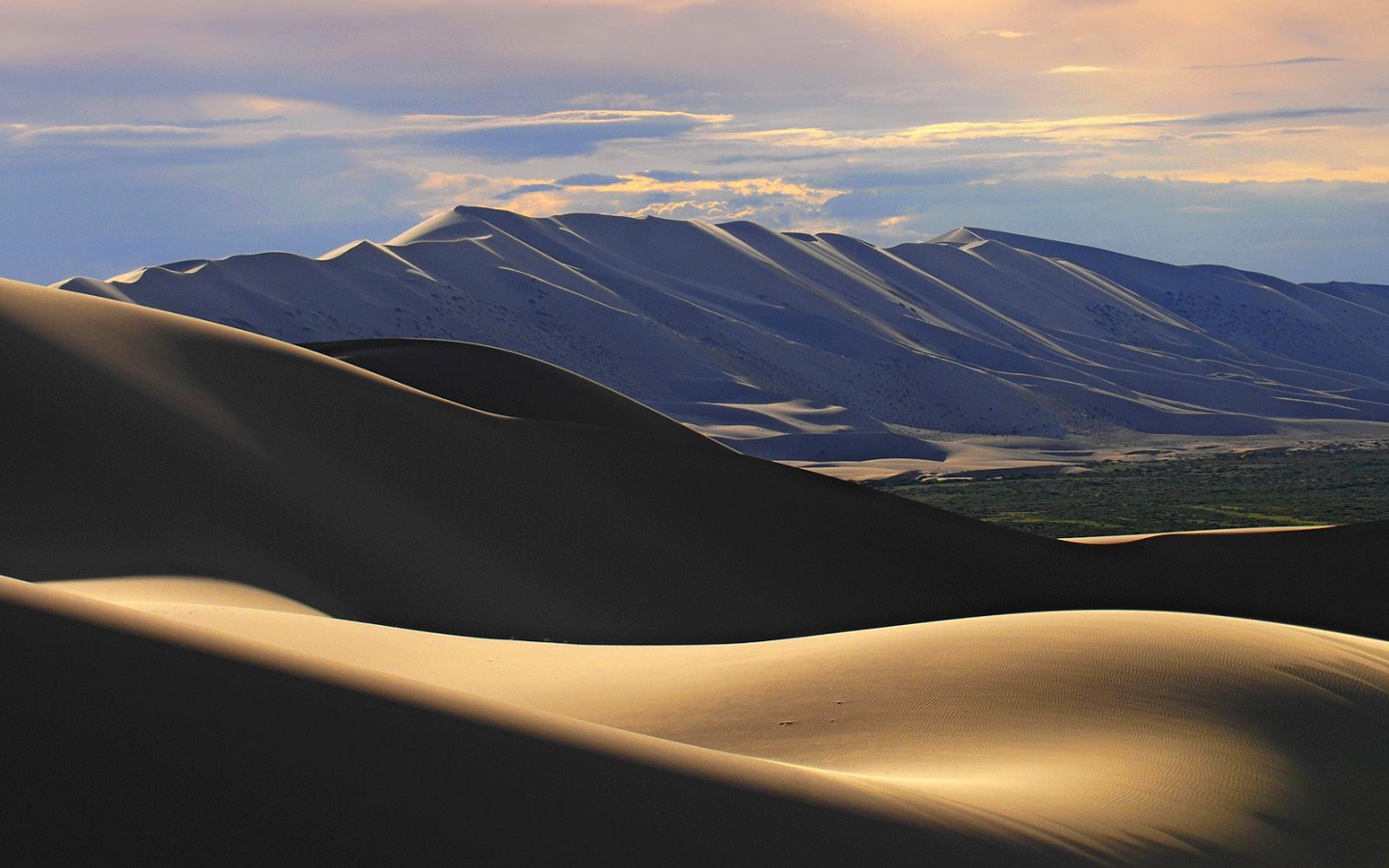 Огромные дюны