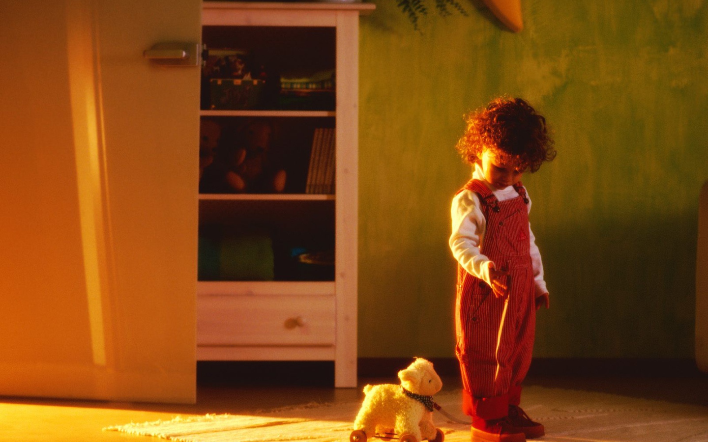 Маленький мальчик