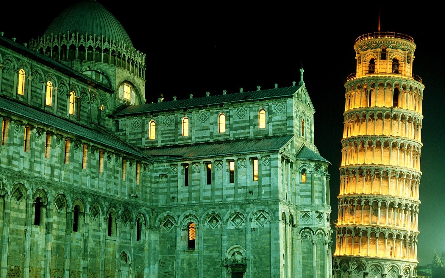 Пизанская башня