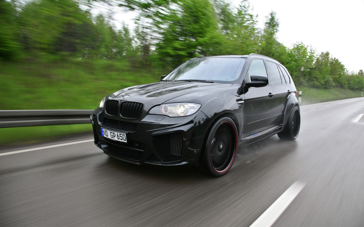 BMW-X5-M-Typhoon 2011