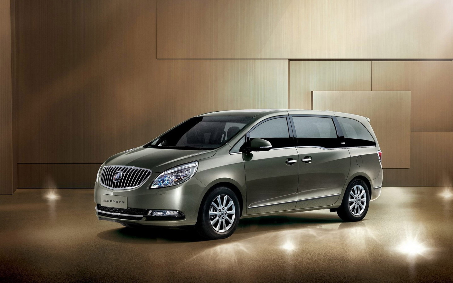 Новый Бьюик GL8