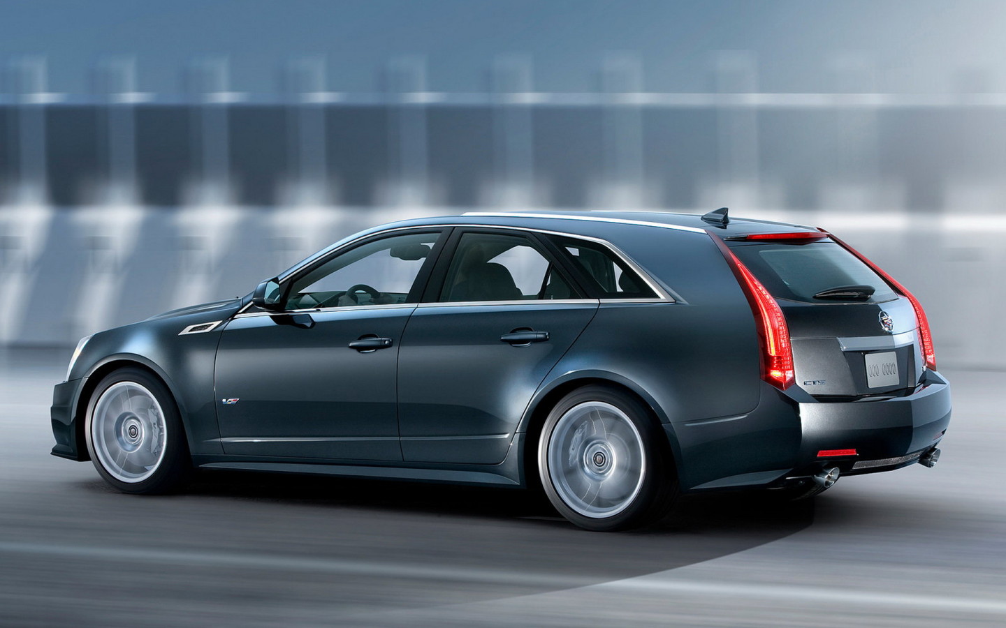 Кадиллак CTS-V Спорт универсал