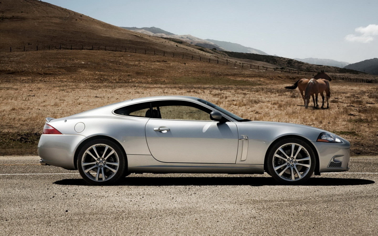 Ягуар XKR Купе