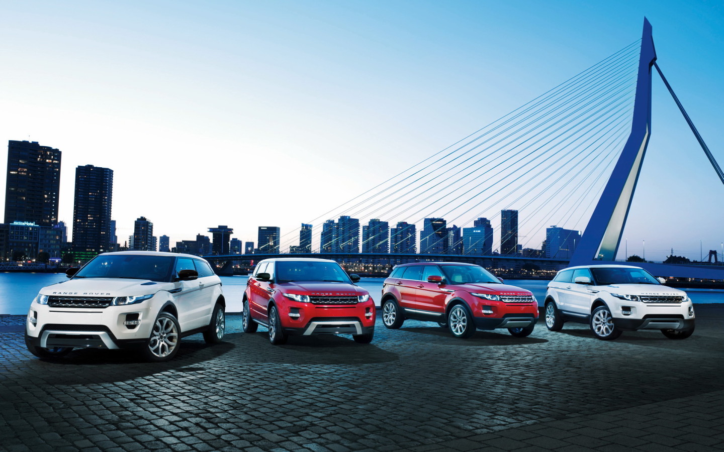 кроссоверы Рэндж Ровер