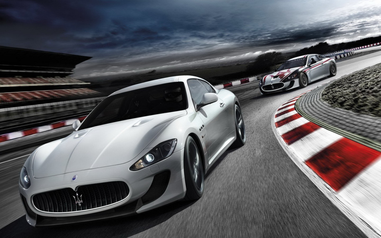 2012 Мазерати ГранТуризмо
