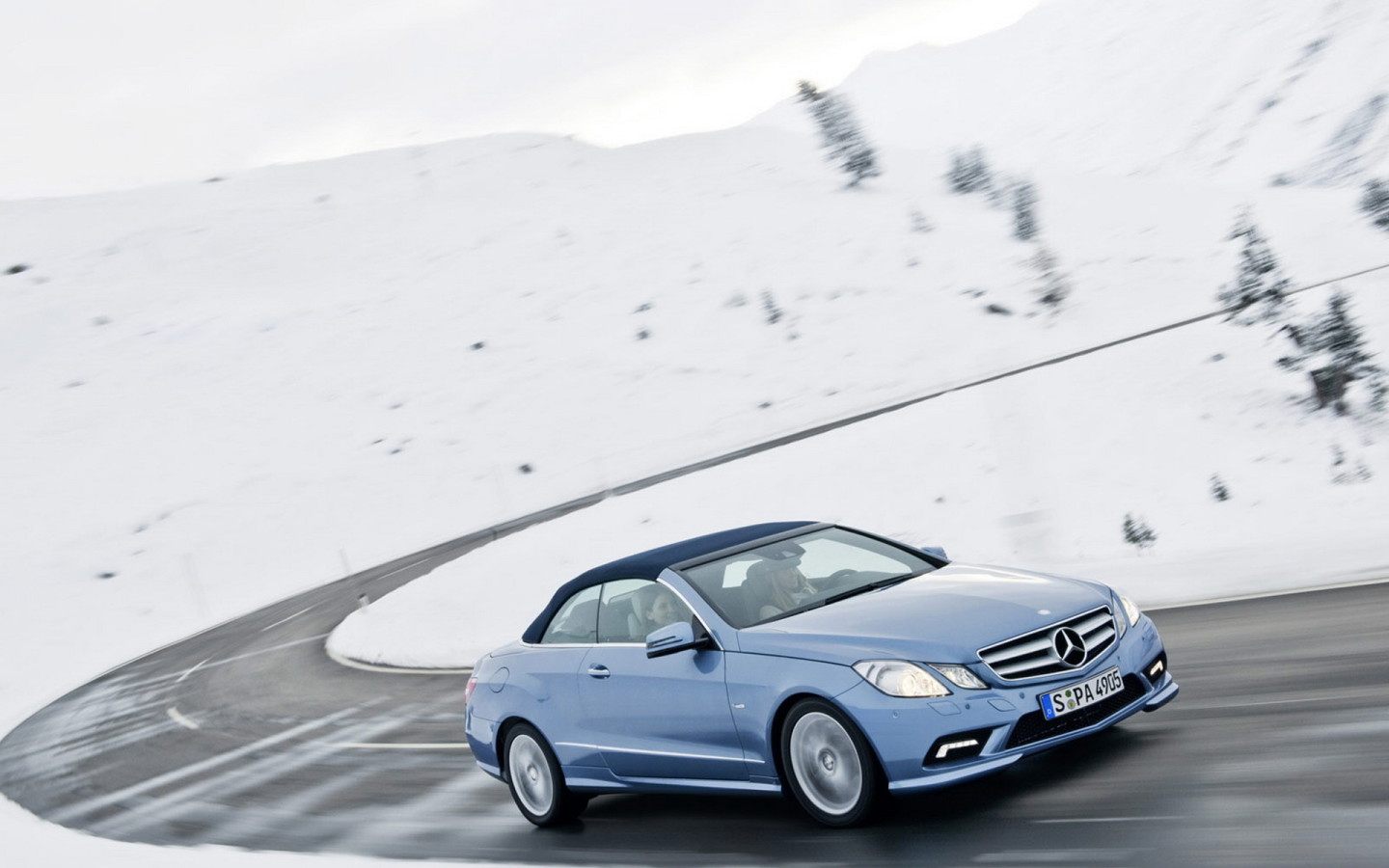 Мерседес Бенц E класса Кабриолет