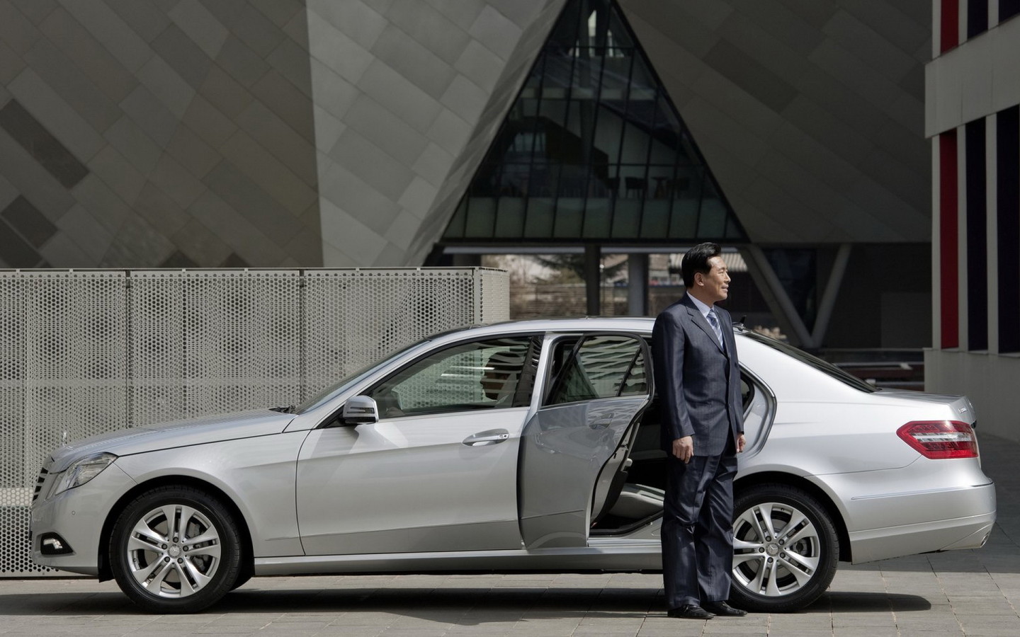 Мерседес Бенц Е класс. Ценя совершенство