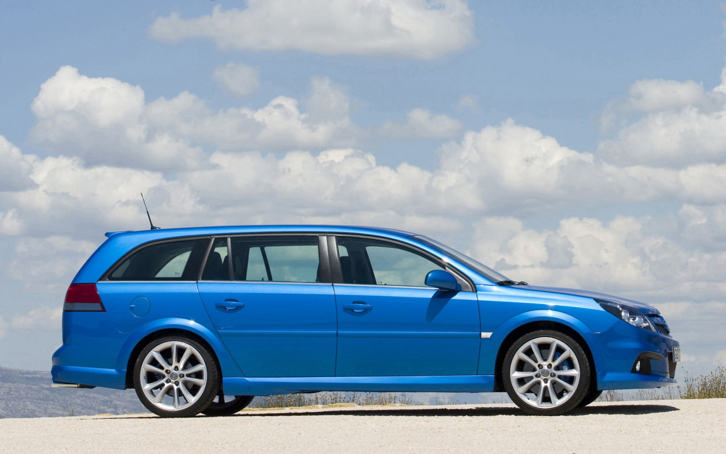 Опель Вектра Универсал