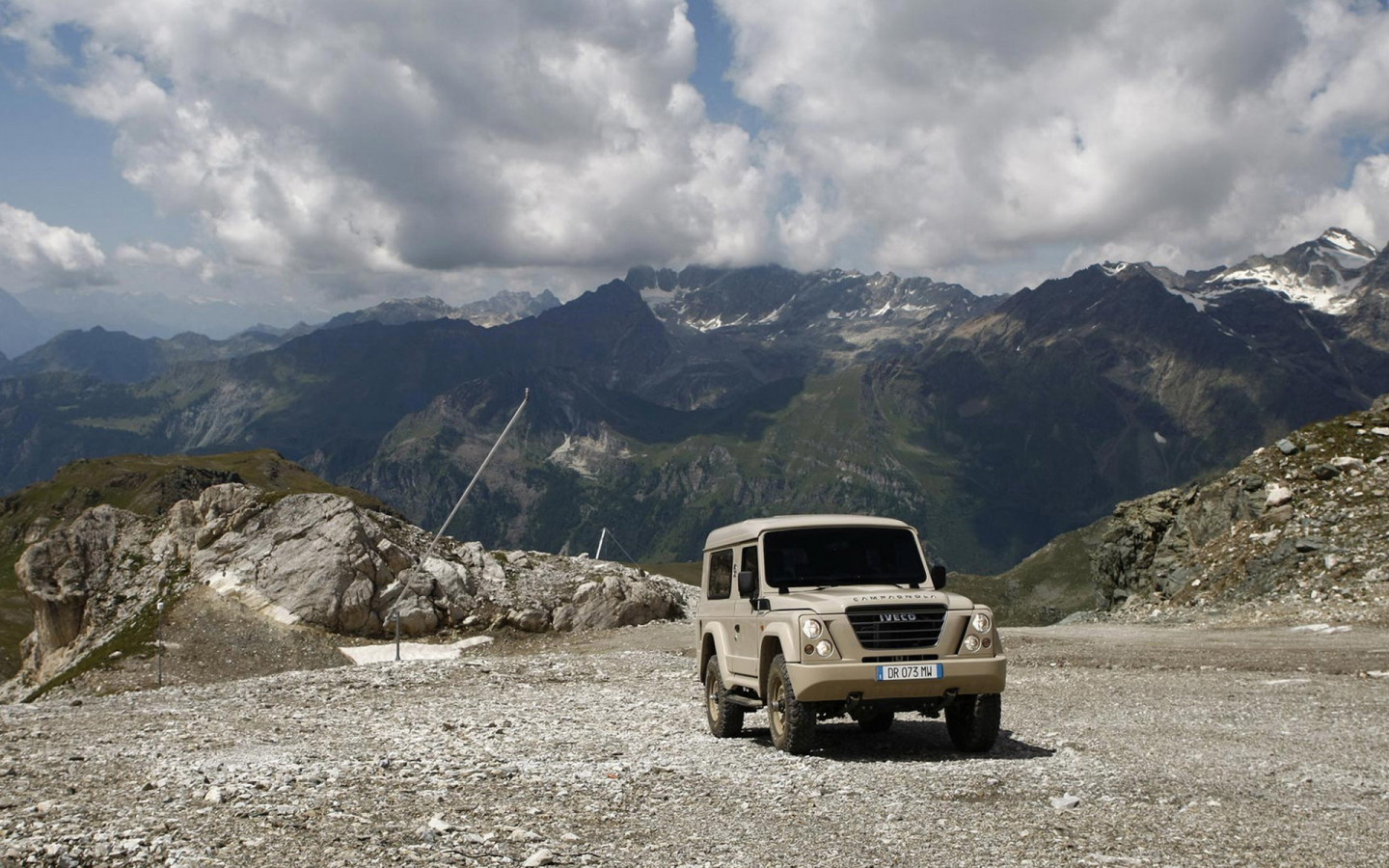 Ивеко Кампагнола на высоте гор