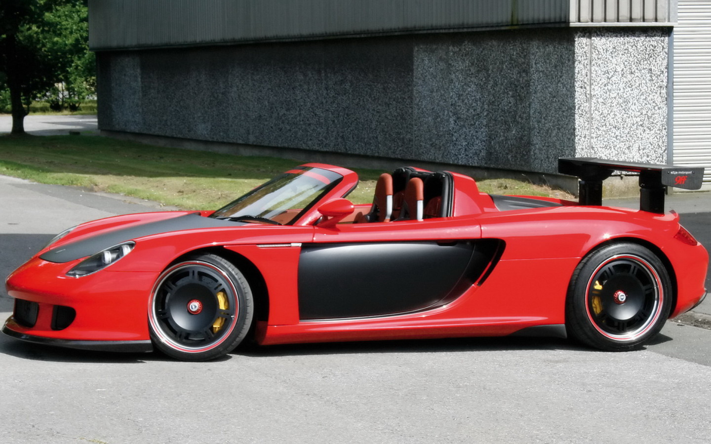 Порше ДжиТи Т900