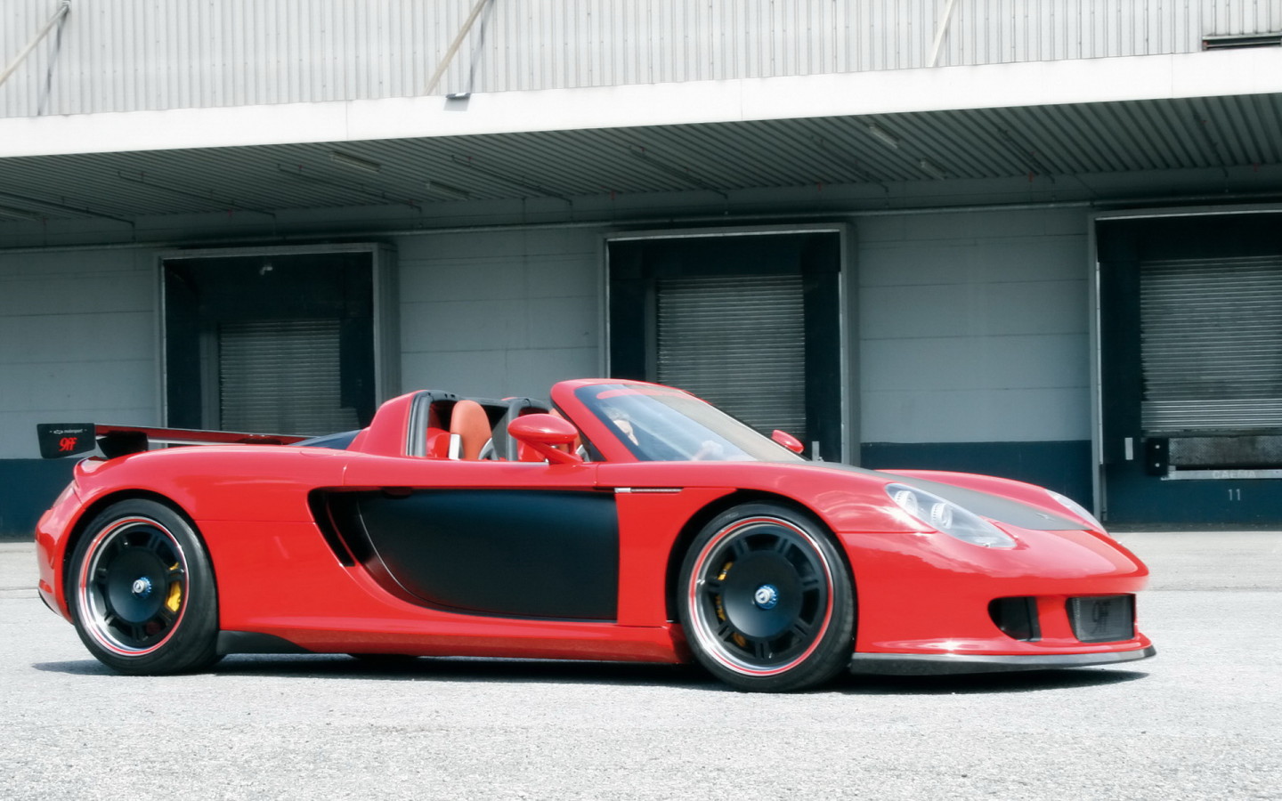 Порше ДжиТи Т900 секунды до рывка