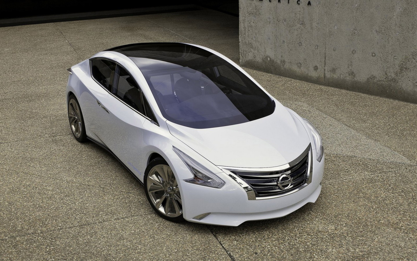 Концепт седан от Ниссан