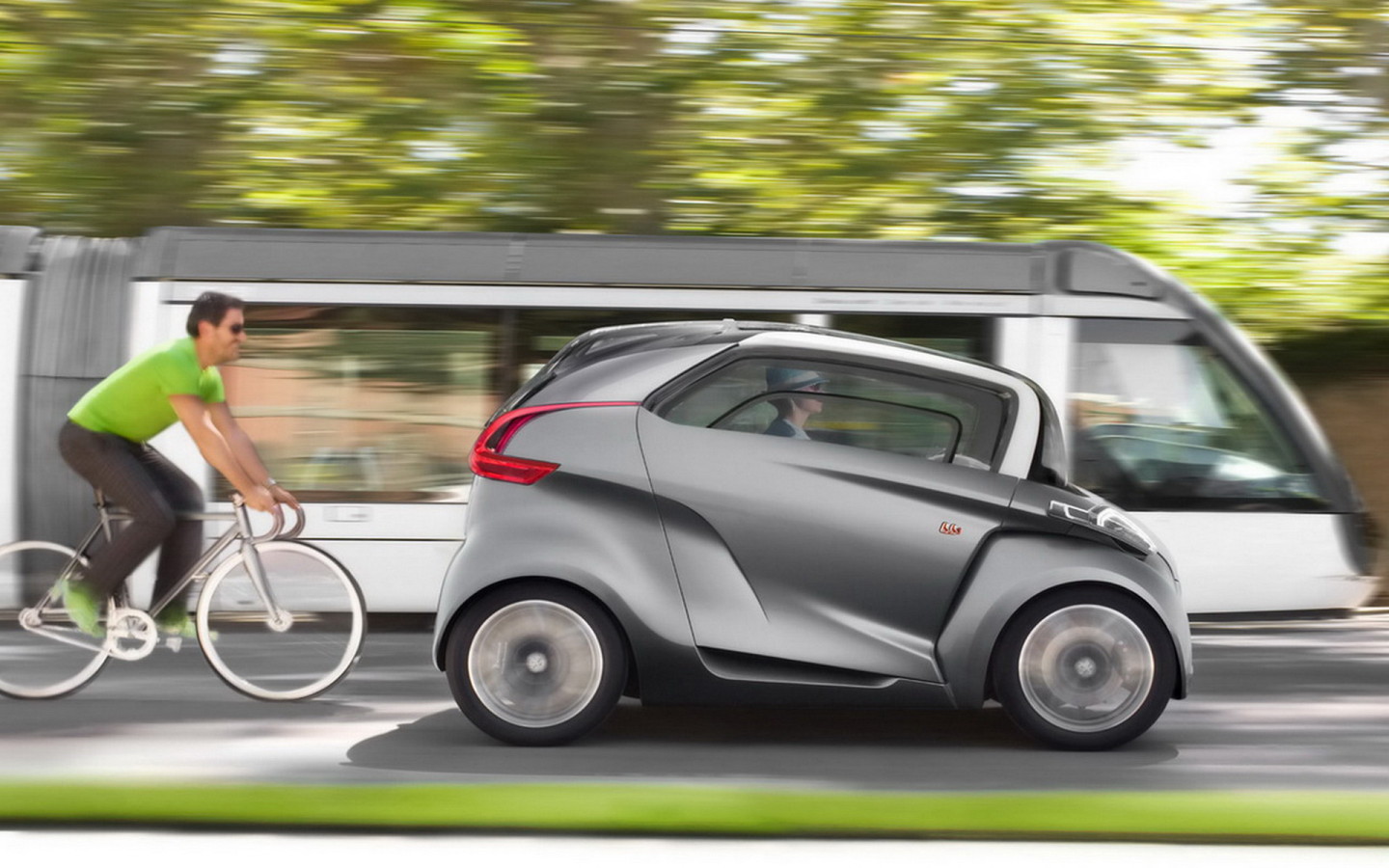 Peugeot BB1 Concept по дороге домой