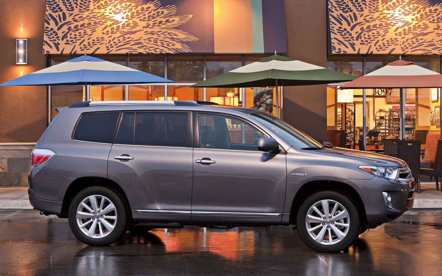 Тойота Хайлендер