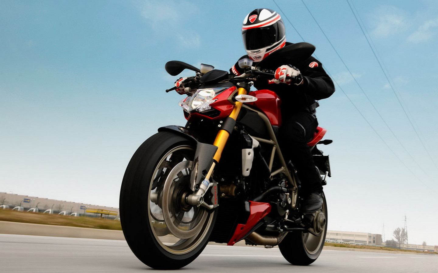 Ducati Streetfigtherx