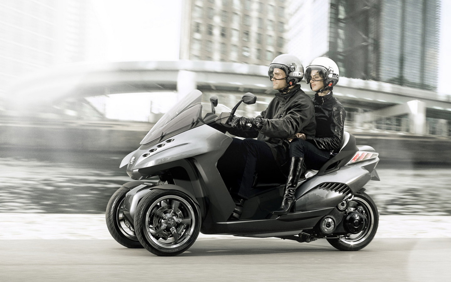 Peugeot HYbrid Evolution Concept