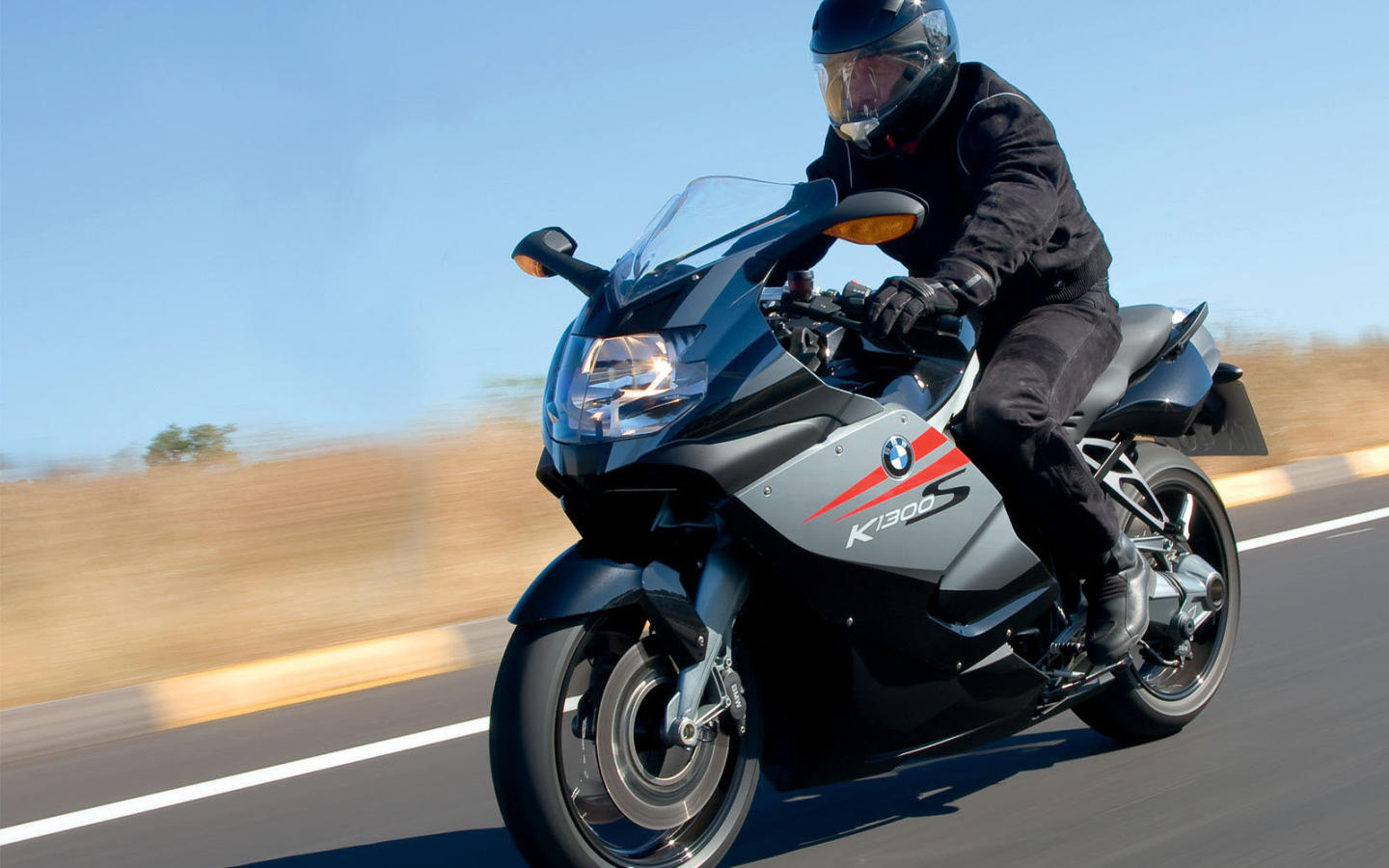 БМВ К1300 в движении