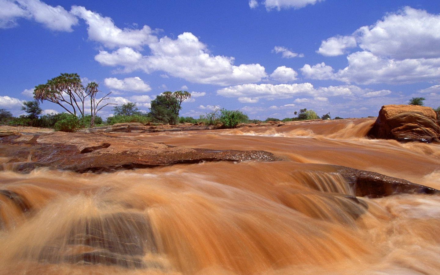 Водопады Лугард Кения