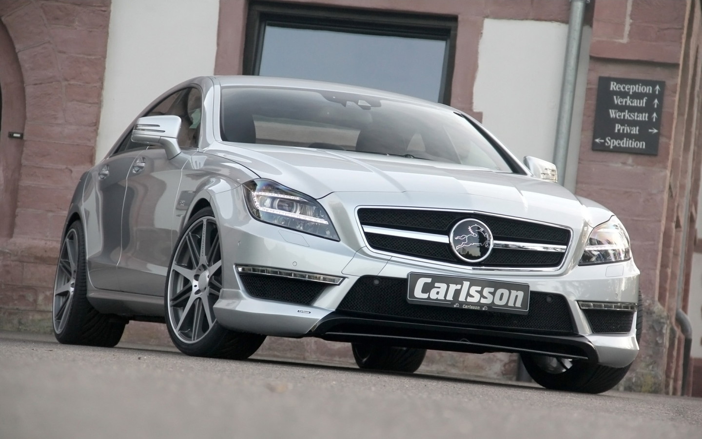 Mercedes-Benz-CLS-63-AMG