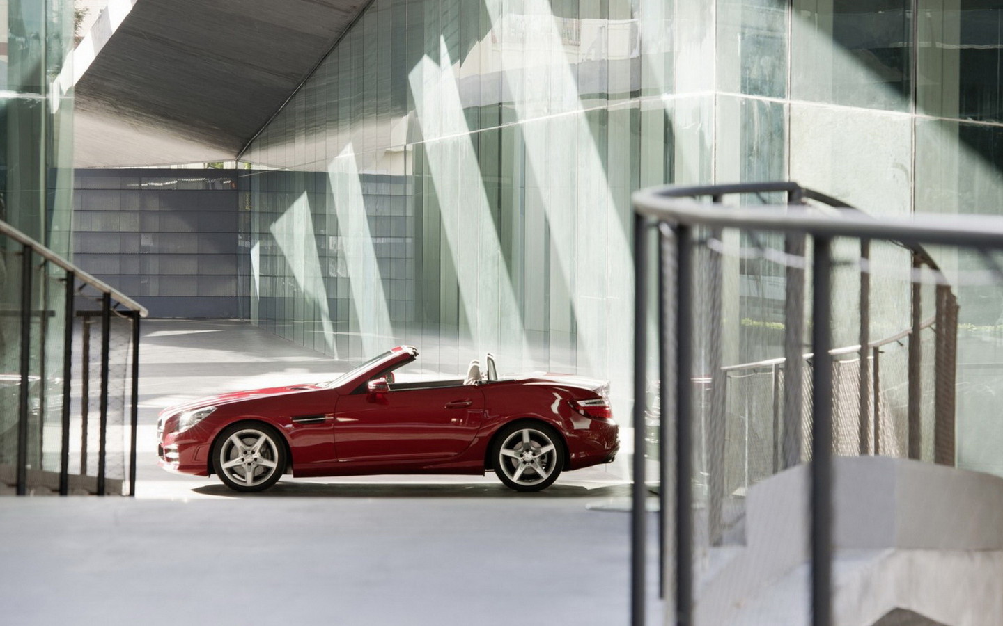 new Mercedes-Benz-SLK-Class