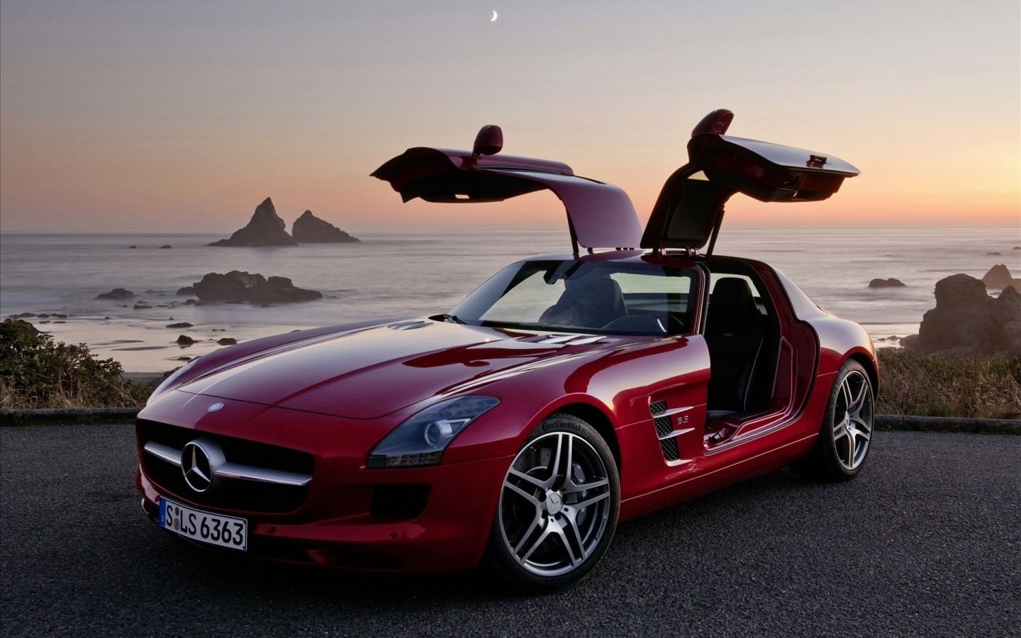 Mercedes-Benz-SLS-AMG