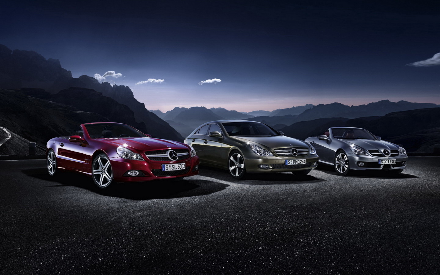 разные Mercedes-Benz