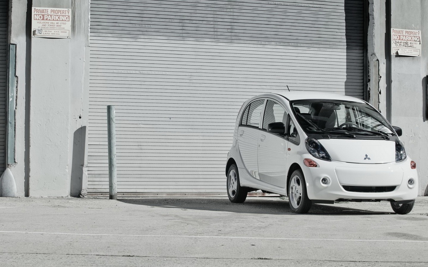 Mitsubishi-i-MiEV US Version